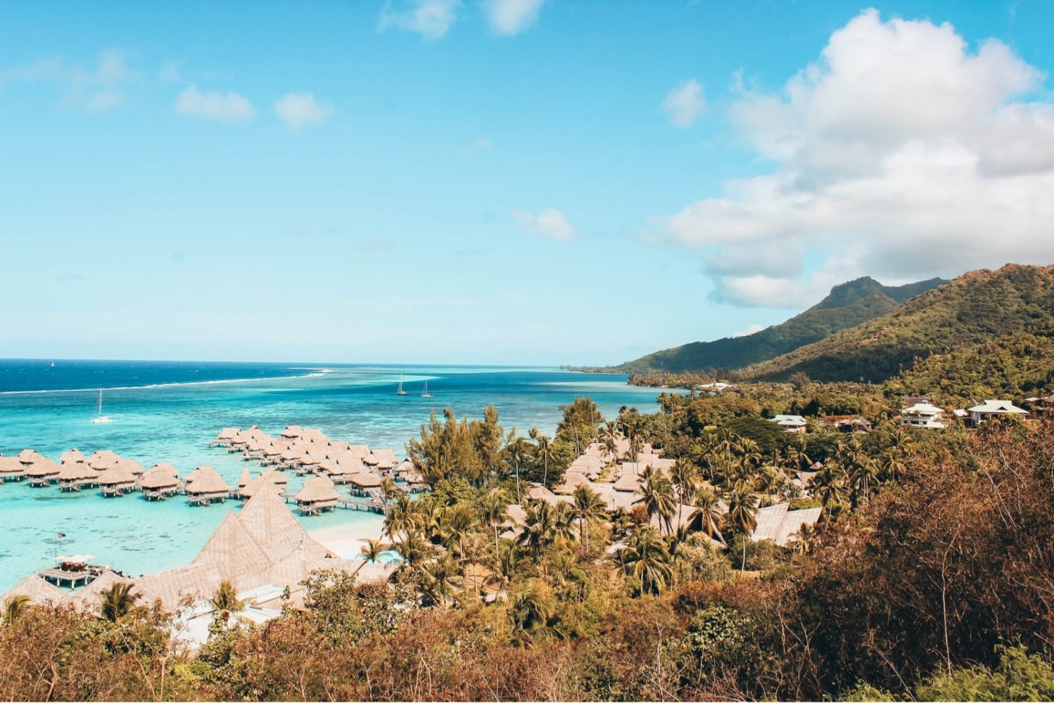 Read more about the article 3-Secrets to Experiencing the REAL Tahiti (French Polynesia) and Keep to Your Budget!
